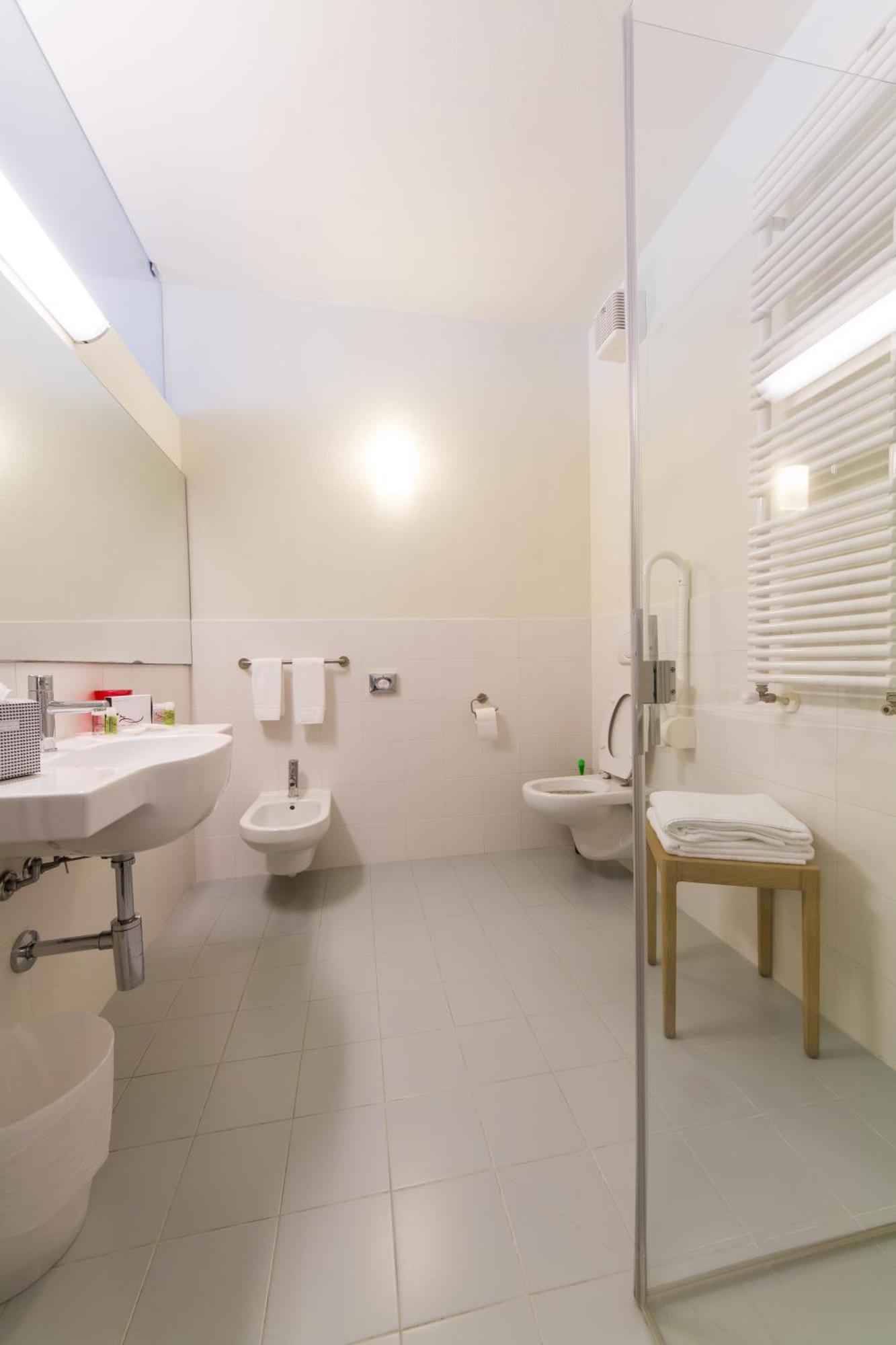 Hotel Ca' Del Lupo Montelupo Albese Zewnętrze zdjęcie